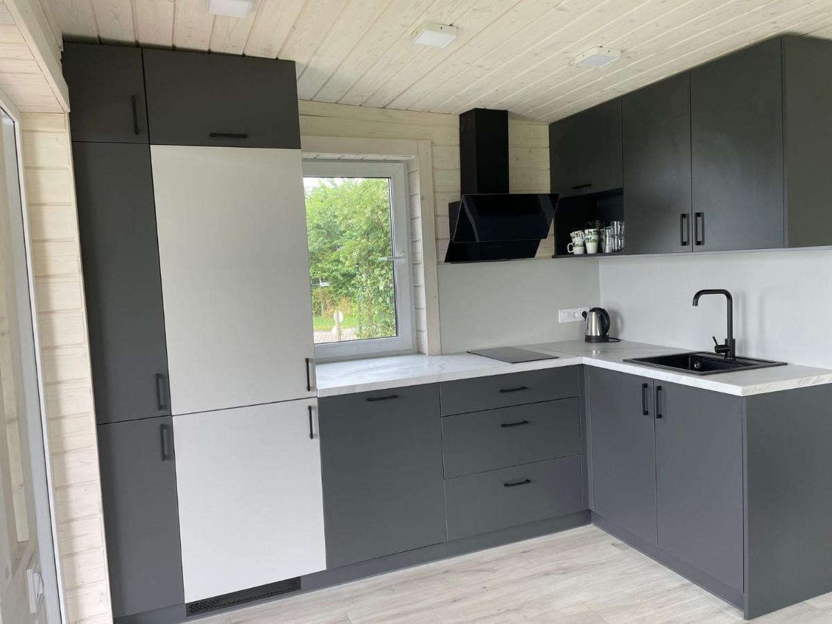 Tiny House Aan Het Water Op De Appelhof Villa Wommels Ngoại thất bức ảnh