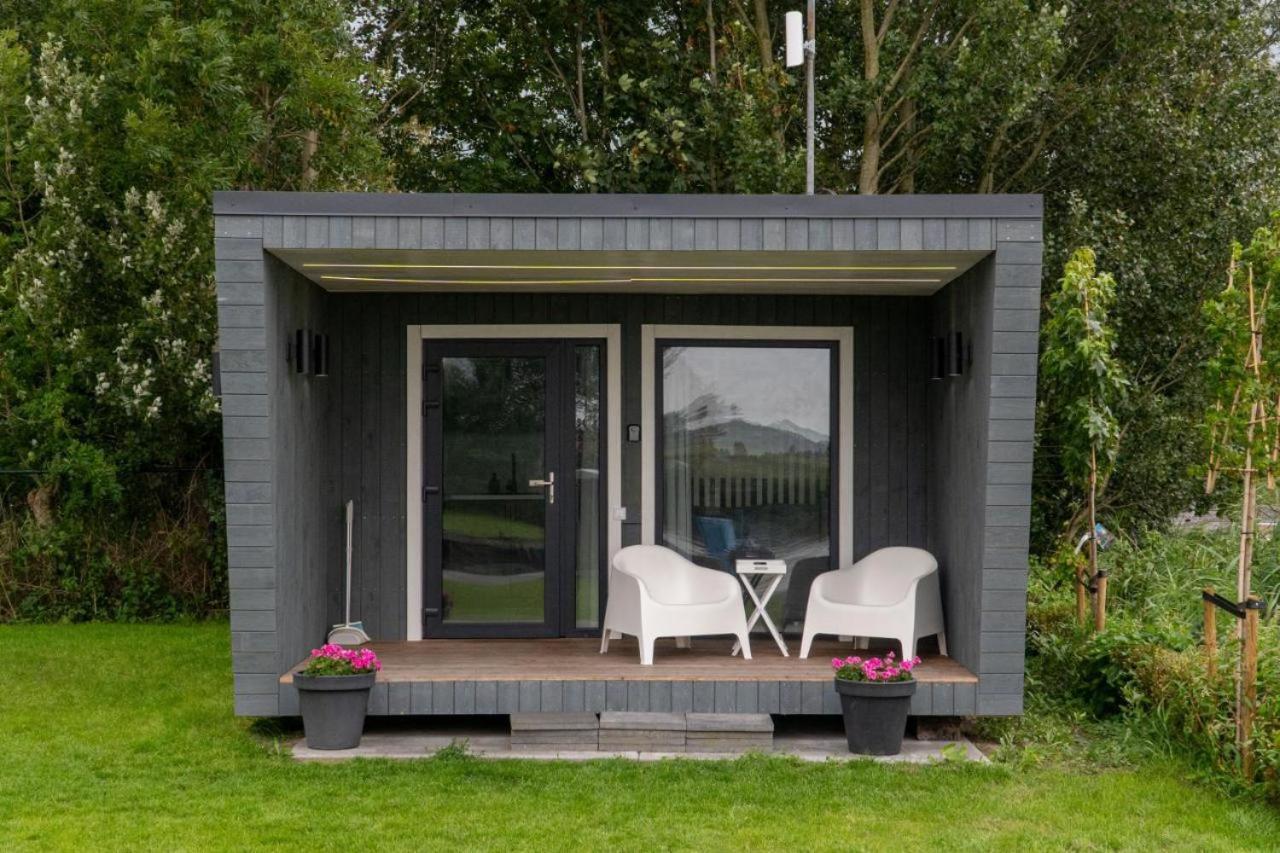 Tiny House Aan Het Water Op De Appelhof Villa Wommels Ngoại thất bức ảnh